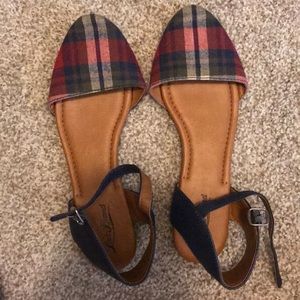 Plaid flats